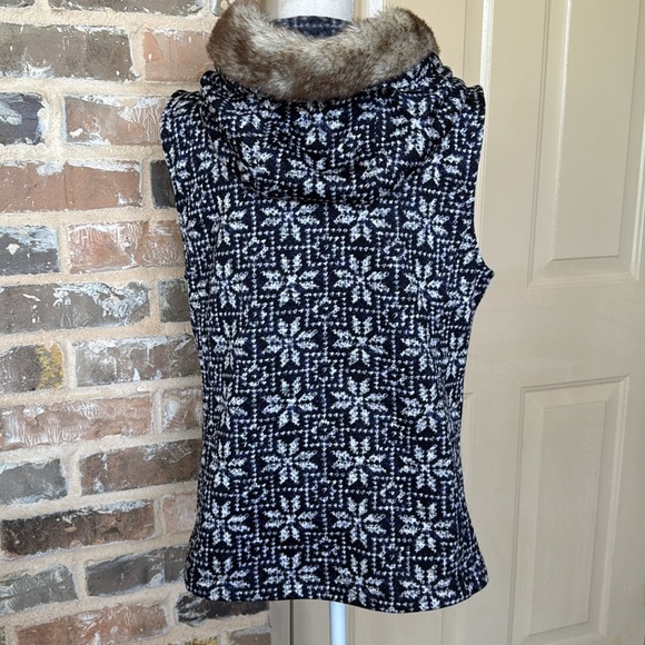 Talbots Navy Blue Nordic Fair Isle Snowflake Sweater Vest Fur Trim Hood Zip Up - Picture 5 of 13